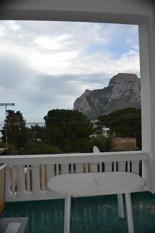 Casa Sferracavallo 0*,  Olaszország