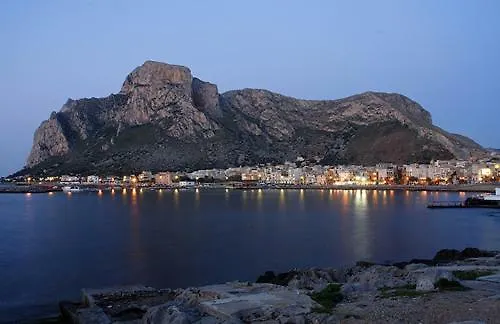 Appartamento Casa Sferracavallo Italia