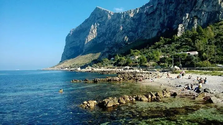 Casa Sferracavallo 0*,  Italia